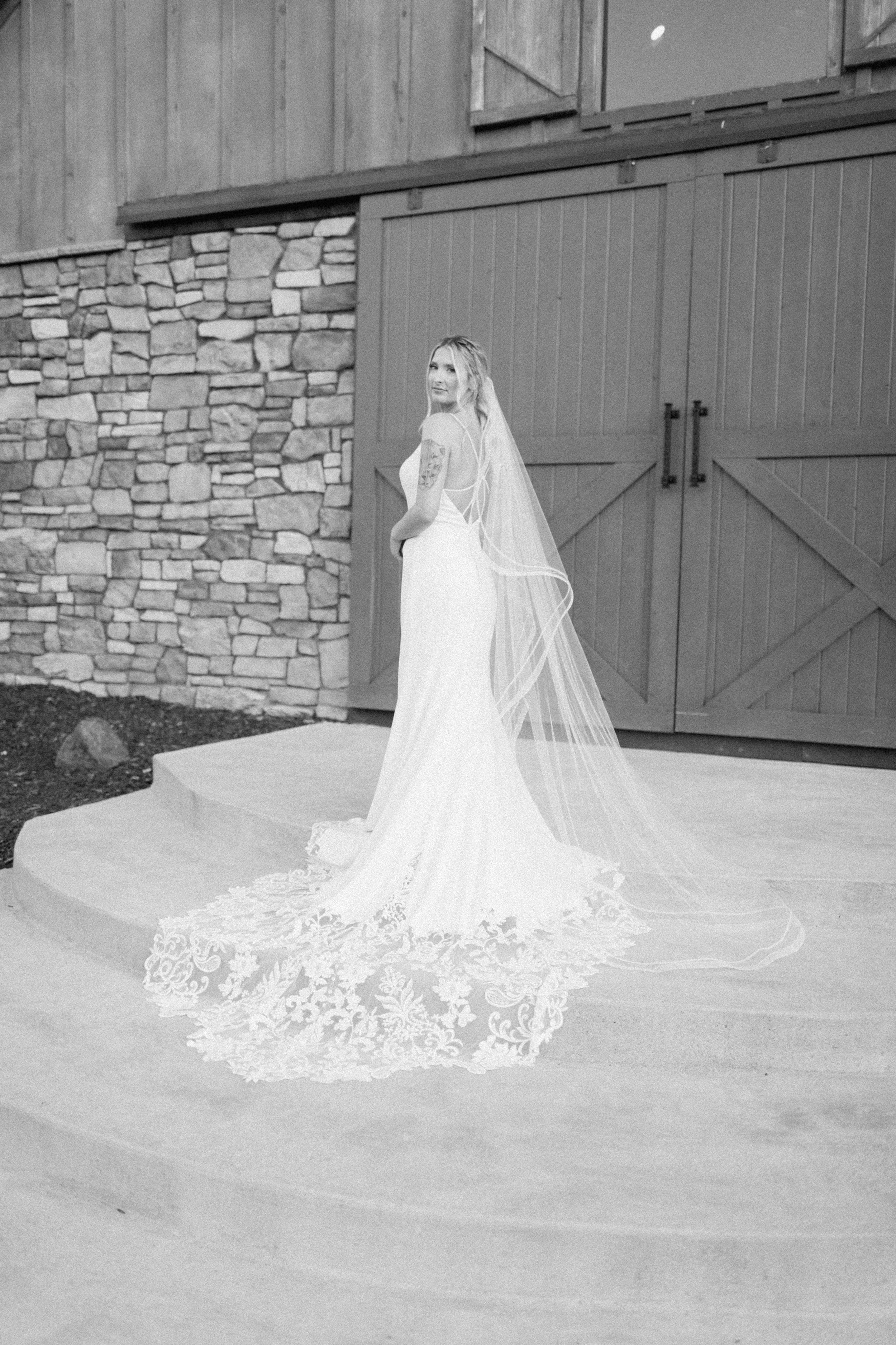 Augusta-bridal-the-grove-carthage-mo-wedding-shoot736.jpg