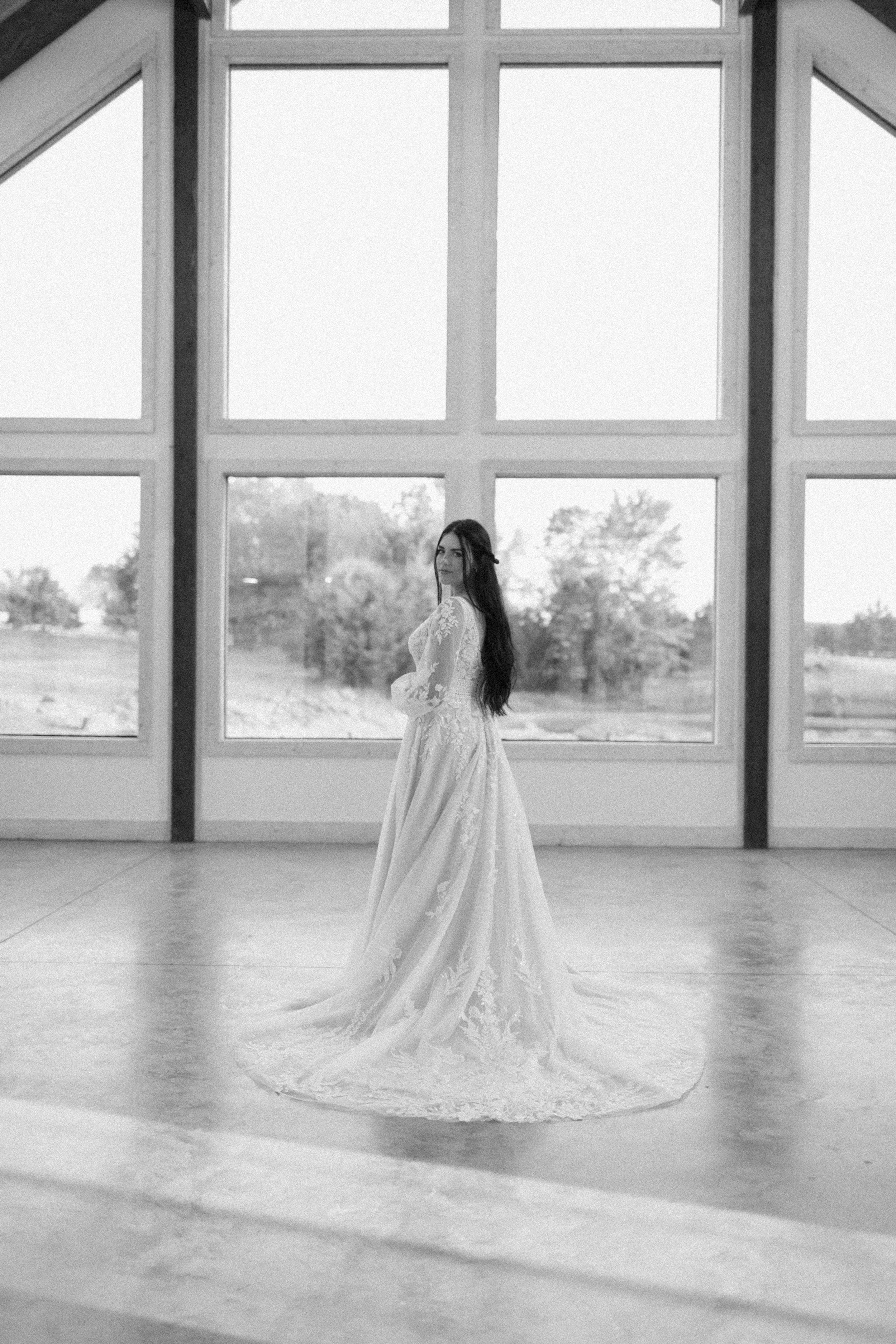 Augusta-bridal-the-grove-carthage-mo-wedding-shoot673-Copy1.jpg